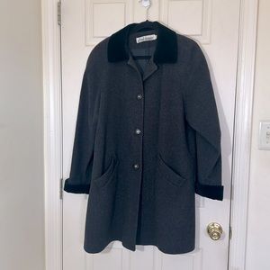 Alfred Dunner Women’s Charcoal Gray 100% Wool Long Coat Size 10